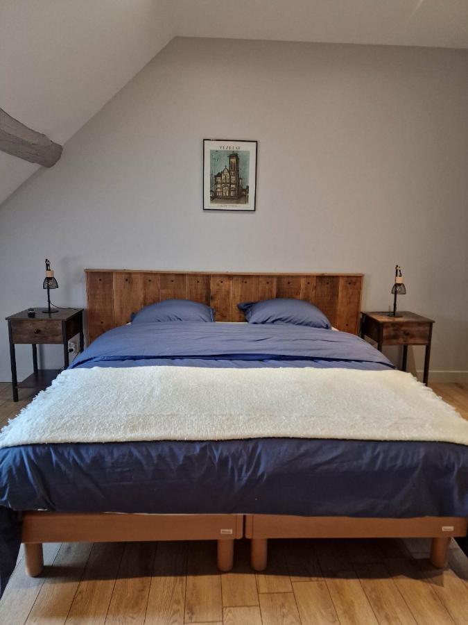 Appartement Au Coeur De Vezelay - Galerie 10 Exteriör bild