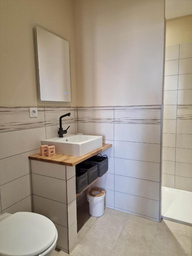 Appartement Au Coeur De Vezelay - Galerie 10 Exteriör bild
